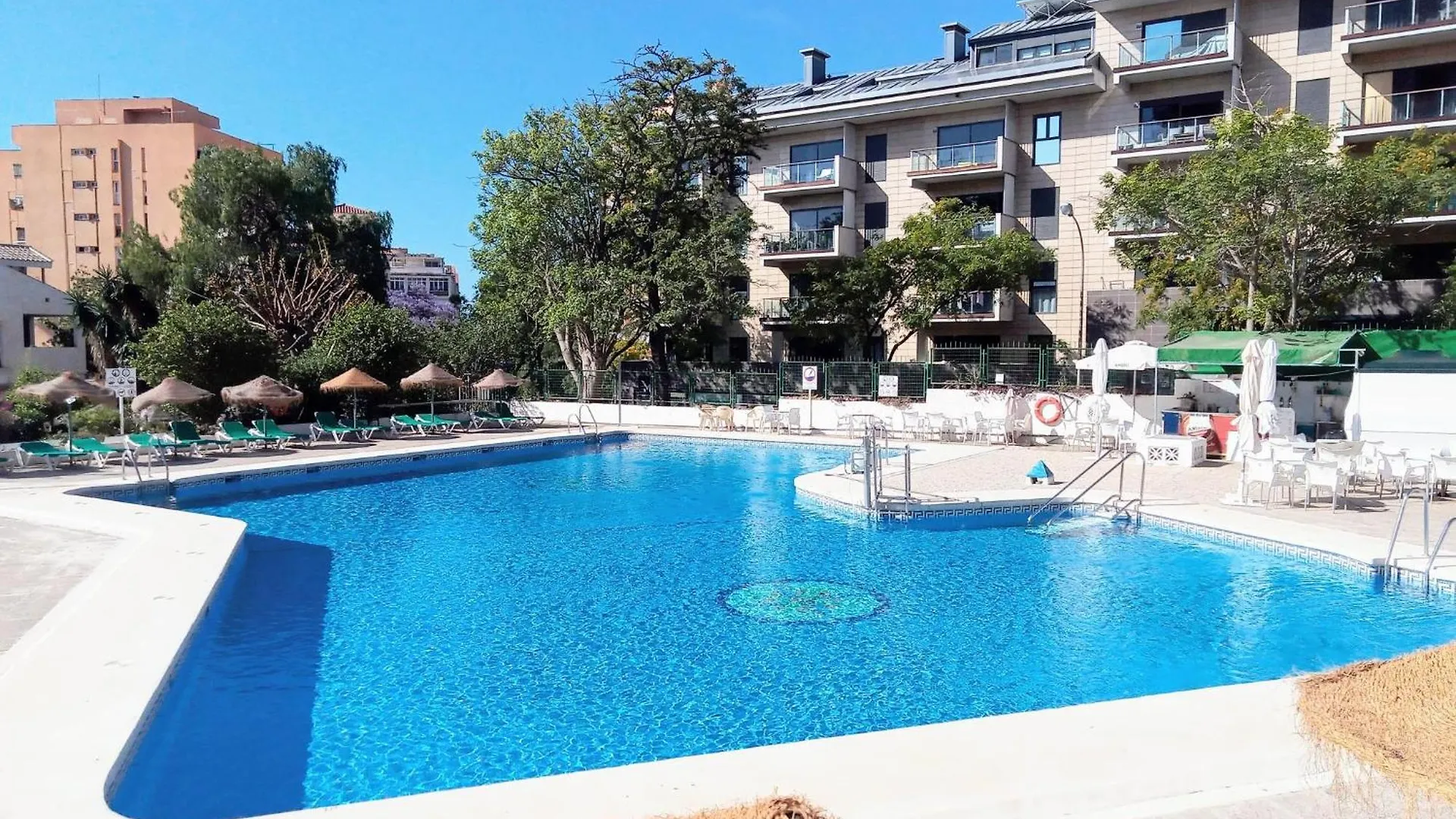 Stunning Apartment In Acuario 118 Benalmadena